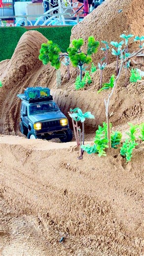 "Epic RC Jeep Trail Adventure | Hyper-Realistic Off-Road Miniature World!"