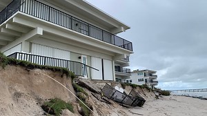 Video tour: Damage along Vero Beach after Hurricane Nicole made landfall