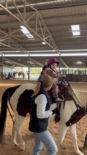 It’s a cool and beautiful day at Reining Strength! ❄️🐴 Our riders and horses are loving the crisp air and sunshine. Some are learning new skills in lessons, while others are preparing for our 2026 Show Team competitions! We’re so proud of the progress, teamwork, and smiles we’re seeing in the arena today. | Reining Strength Therapeutic Horsemanship