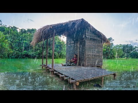 Girl Living Off Grid 30 Day Solo Bushcraft - Building Shelter & Camping in Heavy Rain