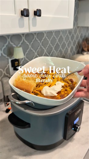 An easy game day chili recipe!
