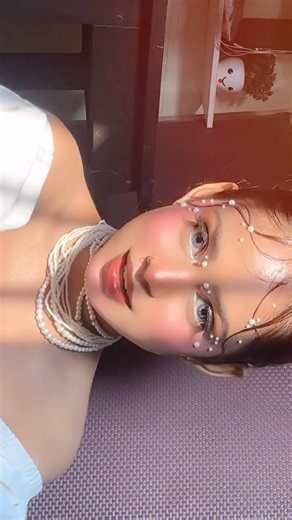 Beez in the trap💋Makeup Tutorial💄#makeup #bridalmakeup #makeupartist #shorts #makeuptutorial#viral