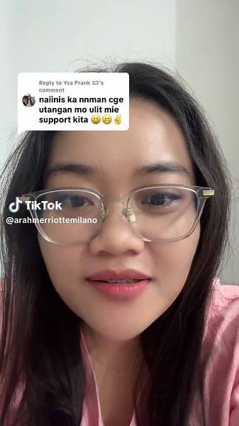 Texting While Walking Prank - Hilarious Reactions!