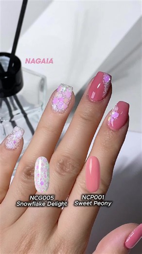 Snowflake Glitter Pink Nails: Color-Changing Soft Pink Sweety Peony