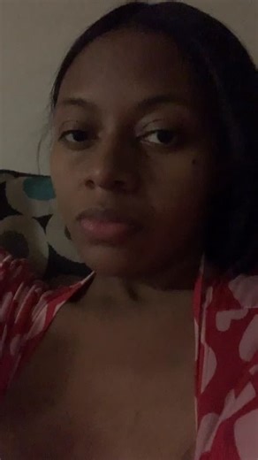 Numii💙 on Instagram: "And Before Y’all Hop On My Scrape, I Answered Her Question AFTER I Ended The Video. 😂💯🫶🏽 #milkymama #breastisbest #humanmilkforhumanbabies"