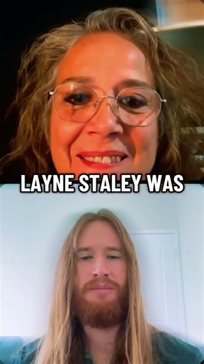 JT Jasinski on Instagram: "Lisa Coleman from @prince and @therevolution compares what it was like working with him to recording with Alice in Chains . . . . . . . . . . #lisacoleman #wendyandlisa #prince #princeandtherevolution #blackgiveswaytoblue #jerrycantrell #laynestaley #aliceinchains"