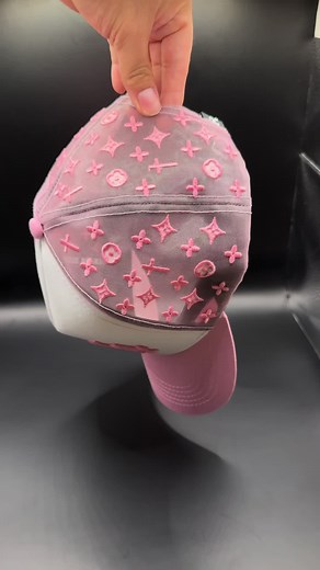 Día 4 revendiendo gorras 🤑 Instagram: compaoso_hats . #viral #emprendedor #reventa #31hats #hats #mustang