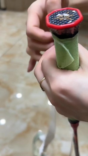 Cuốn cán vợt hình nơ | Lười Vận Động