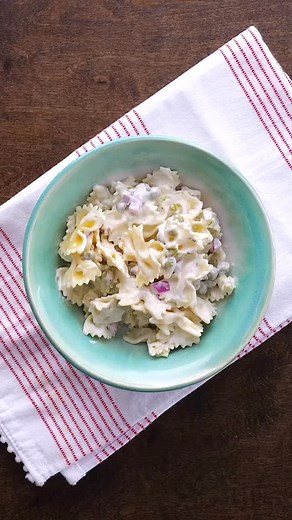 Spicy Horseradish Pasta Salad pairs the flavor of horseradish with pepperoncini peppers for a pasta salad that really has some bite. You need this pasta salad at your next cookout or picnic. 🧺 COMMENT “recipe” to have the recipe link sent to your DMs. Recipe link in profile https://spicysouthernkitchen.com/spicy-horseradish-pasta-salad/ #yummy #foodstagram #southernfood #recipe #foodie #delicious #horseradish #spicyfoodlover #pastasalad #easyrecipe #cookoutfood | Spicy Southern Kitchen