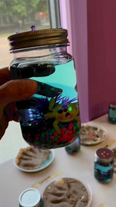 Making an aquarium in a jar is the simplest and cutest thing to do with your kids凉 Just add some pebbles, a plant, and a sea creature to a jar. Add some water and now you have your aquarium! #kids #kidsactivities #childrensmuseum #play #seaworld | LaunchPAD Children's Museum | Facebook