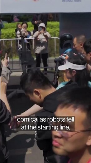 China’s first robot marathon runners trip, emit smoke, fall apart #shorts #robots #ai