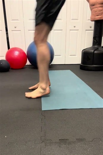 Front to back lateral hops