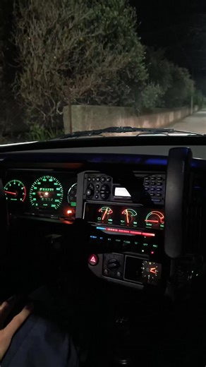 launch control 80s style #volvo #480turbo #accelleration #turbo #launch