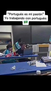 Aprender portugués no tiene que ser difícil ni aburrido. Con Easy Portugués, aprender es divertido, ligero y lleno de momentos reales del idioma 🇧🇷✨ Aquí te ríes, practicas y aprendes de verdad. 👉 Sigue a @EasyPortugués y descubre lo fácil que puede ser aprender portugués. #easyportugués #portuguese #portugués #clasesdeportugués | Easy Portugués