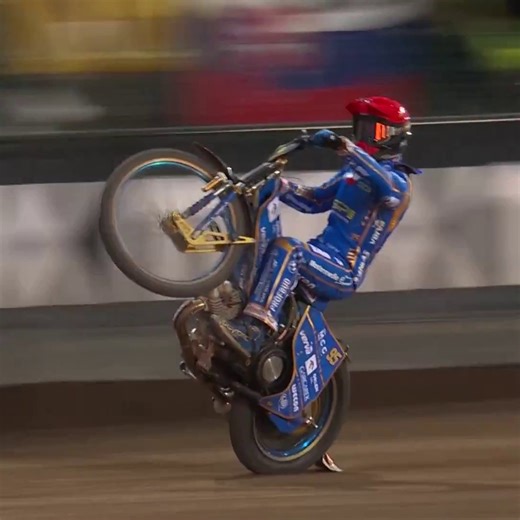 207K views · 3.1K reactions | ZMARZLIK WINS IN PRAGUE!  What a way to celebrate 100 career SGP appearances 拾 #VisitCzechia #SGP | #CzechSGP  | FIM Speedway Grand Prix | Facebook