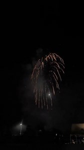 Massive Firework Bomb!🤯💥 #4thofjuly #foryou #firework #fyp #usa #pyro #pyro4life #fireworkshow #pyrography #feuerwerk #fireworkshell #fireworks #fuegosartificiales | Fireworksdtt