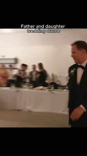Surprised wedding dance #weddingmoment❤️ #wedding2025💍👰🤵 #weddingsurprise #weddingdance #fypage #usa🇺🇸 #fyp | JeanetteHarper