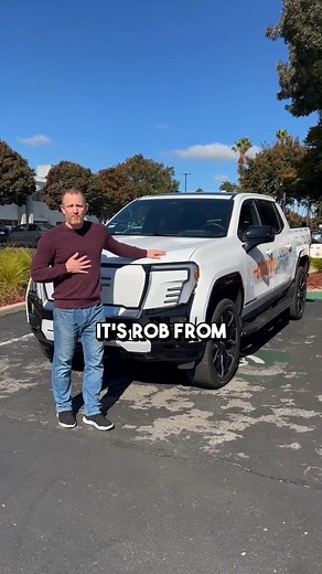 Big power needs big charging! After an epic adventure, it's time to recharge the ChargePoint Rig. What better way to do it than with the CP6000? With its blazing 19.2 kW AC output per port (the fastest AC charging available), the CP6000 prepares your site for the newer, more capable vehicles that are already showing up. It’s the ideal charger thanks to: ➡️ A modular design that makes repairs easy and cost-effective ➡️ Omni Port technology that charges any EV without an adapter Watch the full vid