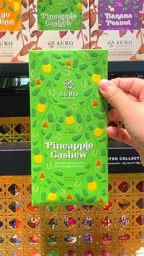 Indulge in classic Pinoy flavors with the limited-edition Kultura Filipino x Auro Pineapple Cashew! Made with our award-winning white chocolate, zesty freeze-dried pineapples, and crunchy cashews — the perfect combo for a tasty treat. 🍍💛 Get this and the rest of our Auro Chocolate Fruit & Nut Collection at your nearest Kultura Filipino store. 🛍️ | Auro Chocolate