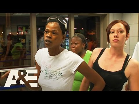 200 Dollars? That’s Ridiculous! | Parking Wars (Season 1 Flashback) | A&E