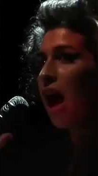 Amy Winehouse takes the stage in New York City