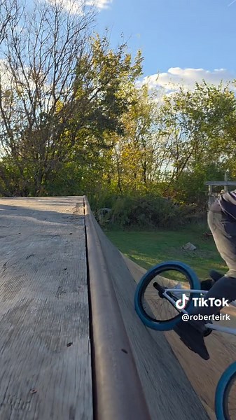 little ramp riding #ramp #bmx #bmxlife #ride #bike