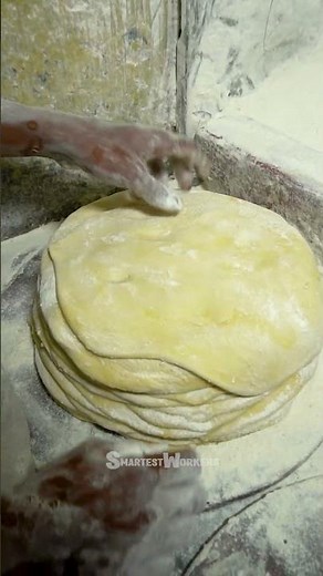 How to make Samosa Patti Hygienically | Homemade Samosa Patti Recipe