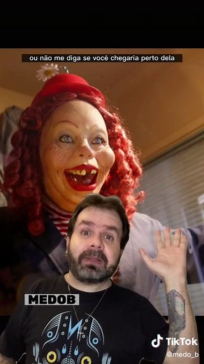 História dos Animatrônicos: Laffing Sal