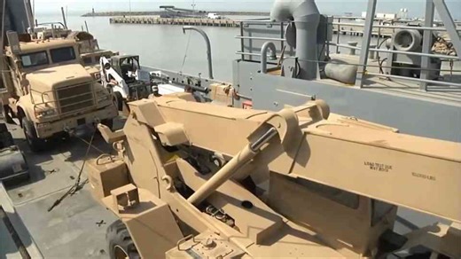 US Army vs US Navy: Missions, training, and career opportunities explained