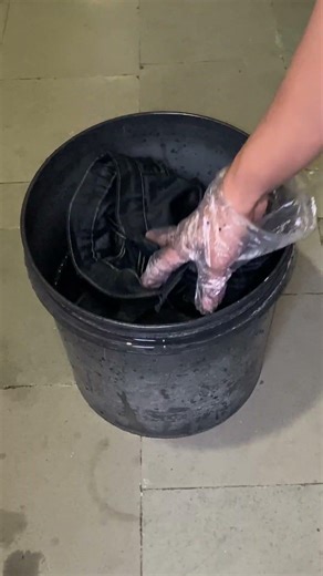 How to Fix Holi Stained Clothes at Home | Dye Clothes with Kadam Pakka Rang