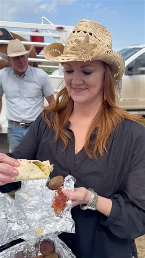 Ree Drummond - The Pioneer Woman on Instagram: "Breakfast Burritos for Cowboys: A Love Story. I sliced sausage, browned sausage, and grated cheese last night. Saved me 28 whole minutes of sleep this morning!"