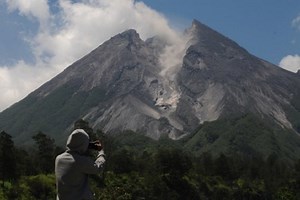Gunung Merapi Erupsi Lagi, Sejarah Letusan 3000 Tahun - Nasional Katadata.co.id