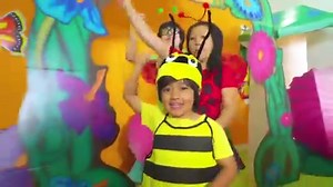 Kids Exercise Body Parts song Dance Challenge with Ryan's World