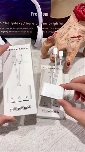 5-in-1 Card Reader for iPhone, iPad & Android on Sale