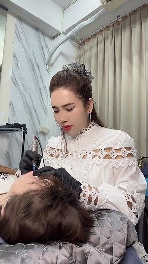 Thúy Hằng Aspa Lady Chính Hãng trên TikTok