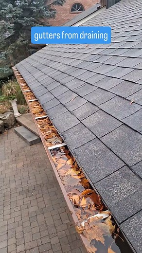 Don't forget to clean out your gutters before winter. Leaves can build up and prevent water from draining which can lead to major issues like ice daming / leaks in your roof. The easiest way to clean your gutters is with a leaf blower. #homereno #hometipsandtricks #hometip #homemaintenance #gutterinstall #guttercleaning #eavestrough #eavestroughcleaning #diyprojectidea #diyproject #homeprojecttips #handymanservice #roofingtools #rooftips #winteriscoming | Meyers.makes