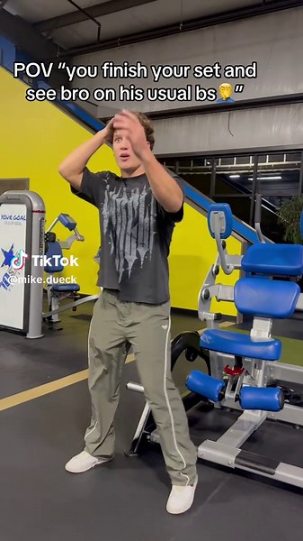 Bro watches too much AOT “Attack on titans” @mark.lifts677 (reaction credits) #attackontitan #AOT #anime #gym #workout