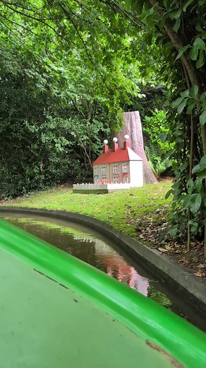 Exploring In The Night Garden at CBeebies Land