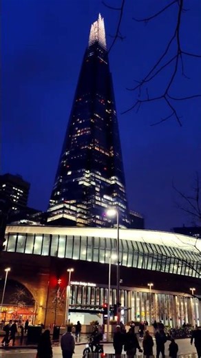 London Bridge Reflections | The Shard on a Rainy Night