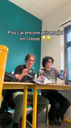 JBL en classe : Une expérience hilarante