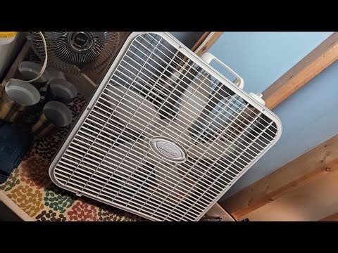 First Looks | Vintage Lasko 3733 In White