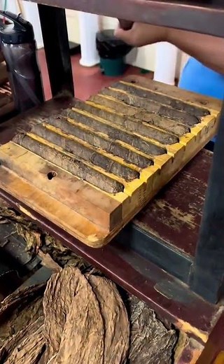 From Tobacco Leaf to Masterpiece. #premiumcigars #handmadecigars #cabrerascigars