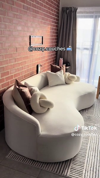 Handcrafted Cozy Couches for Stylish Homes