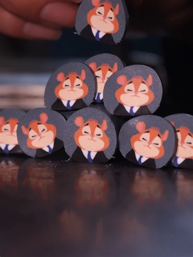 Slicing a Zootopia Lemmings Cane: A Timelapse ASMR Experience