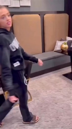 #color #blind #girl #fashion #atlanta #reaction #comedy #funny #love #trending #viral #reels #explore #instagood #instagram #fyp | Anthony Fuentes