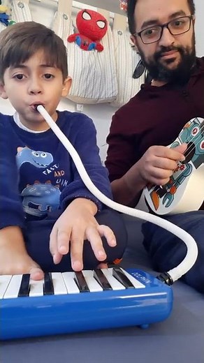 UNDERTALE - MEGALOVANIA: Ukulele + Escaleta