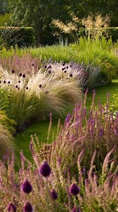 4.1K views · 221 reactions | Perene u žardinjeri za trajno dobar izgled Trajnice su osnova svakog vrta koji teži dugoročnoj lepoti i jednostavnom održavanju. Redovna nega, uz malo ljubavi doprineće da se divite svojim perenama. Podelite drugima, budite hortikulturni. Cvetni pozdrav | Biosan vrtni centar | Facebook