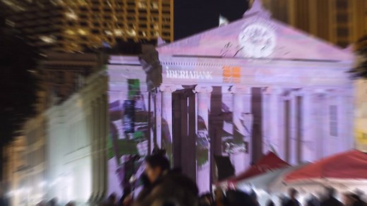 Starting December 6th, LUNA Fête transforms iconic New Orleans landscapes into illuminated works of art. Here’s all the need-to-know info on this NOLA holiday highlight: https://bit.ly/2zwmRf9 | Visit New Orleans