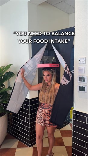 Trying to control my food intake… but @badabing.bakehouse said absolutely not 😅🍕🥐 Freshly baked pastries by day, Roman style pizzas by night, unreal coffee, epic vibes and suddenly all self control has left the chat. Worth it. No regrets. Newly re opened in Dubai Marina and already living rent free in my mind. Save this spot because she’s a problem 😮‍💨🔥 #dubairestaurants #dubailife #dubaiinfluencer #dubaiblogger