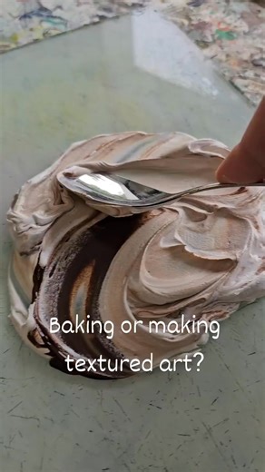 Want the exact recipe? 🎂👇 It's one jar of textuuri texture paste and acrylic paint, mixed with and applied on a canvas with a round palette knife. 😁 The texture paste can be found from the Story Highlight 'Texture Paste' in my profile. And if you're curious to learn more about textured art, there's a separate highlight for that too. 🎨 . . . . . #textureart #texturedart | Tommy